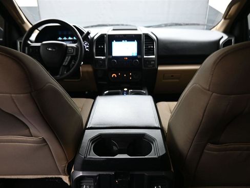 Used 2016 Ford F150 XLT w/ Equipment Group 302A Luxury AWD/4WD image 12
