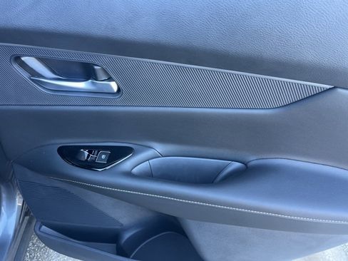 Used 2025 Nissan Murano SV image 24