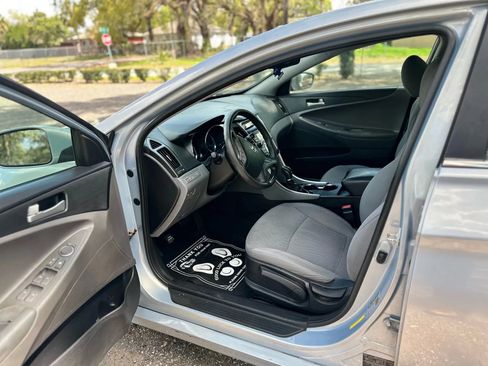 Used 2013 Hyundai Sonata GLS FWD image 7
