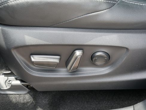 Used 2023 Subaru Solterra AWD image 20