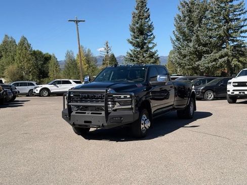 Used 2025 RAM 3500 Longhorn AWD/4WD image 3
