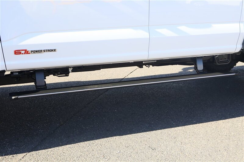 Used 2026 Ford F350 Platinum AWD/4WD image 14