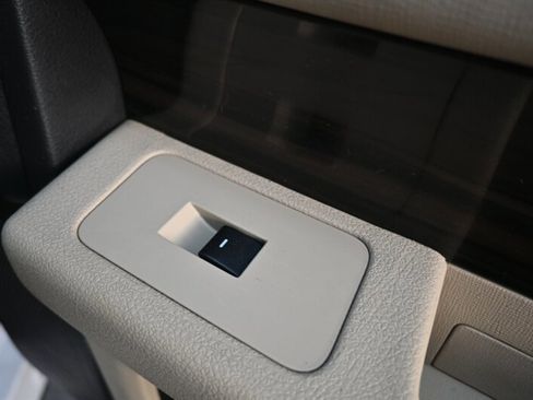 Used 2013 Ford Flex SEL image 51