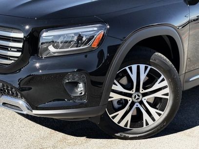 New 2026 Mercedes-Benz GLB 250