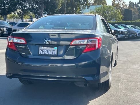 Used 2014 Toyota Camry LE FWD image 2