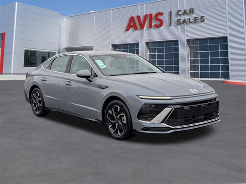 Used 2025 Hyundai Sonata SEL image 3