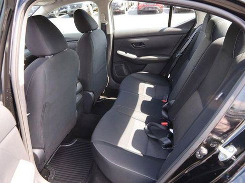 Used 2025 Nissan Sentra SV w/ All-Weather Package FWD image 9
