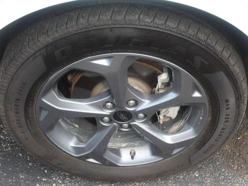 Used 2023 Ford Escape ST-Line w/ Tech Pack #1 AWD/4WD image 11