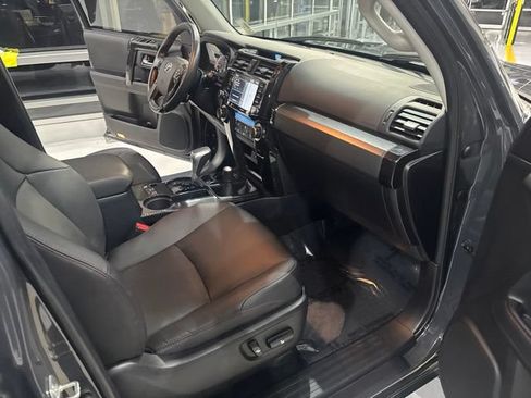Used 2024 Toyota 4Runner TRD Pro AWD/4WD image 38