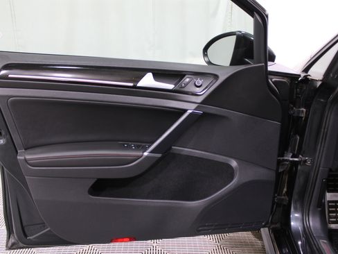 Used 2016 Volkswagen GTI SE w/ Lighting Package (SEL) image 6