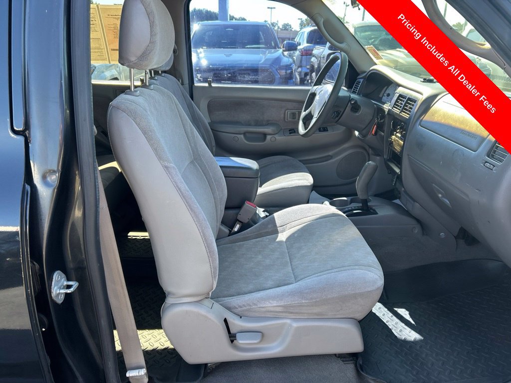 Used 2004 Toyota Tacoma PreRunner w/ Convenience Pkg RWD image 18