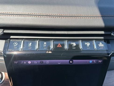 Used 2022 Jeep Grand Cherokee Summit RWD image 45