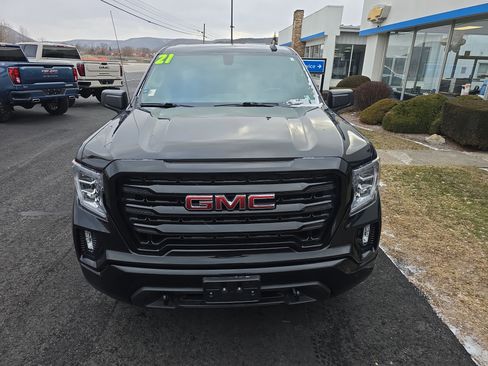 Used 2021 GMC Sierra 1500 Elevation w/ X31 Off-Road Package image 9