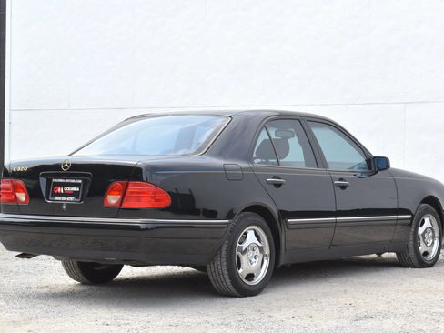 Used 1996 Mercedes-Benz E 320 Sedan image 5