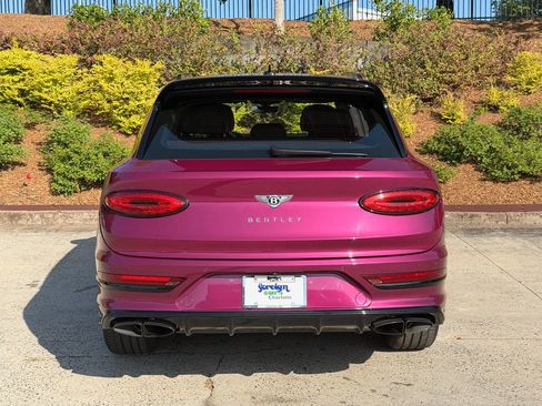 Used 2023 Bentley Bentayga AWD/4WD image 7