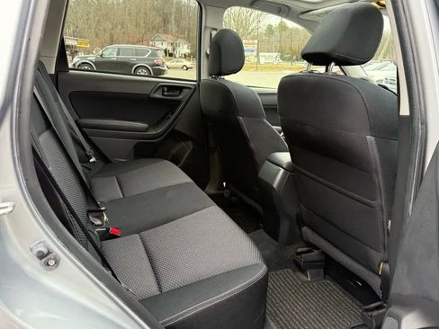 Used 2016 Subaru Forester 2.5i Premium w/ All-Weather Package image 16
