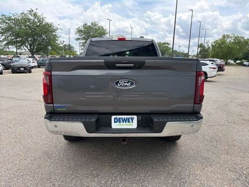 Used 2024 Ford F150 XLT AWD/4WD image 4