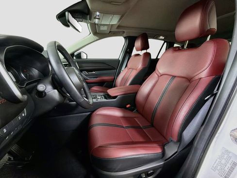 Used 2025 MAZDA CX-50 AWD 2.5 Hybrid w/ Premium Pkg image 12