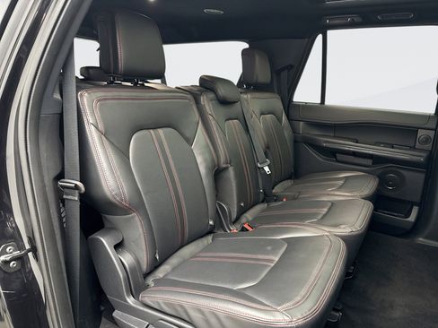 Used 2022 Ford Expedition Max Limited image 19