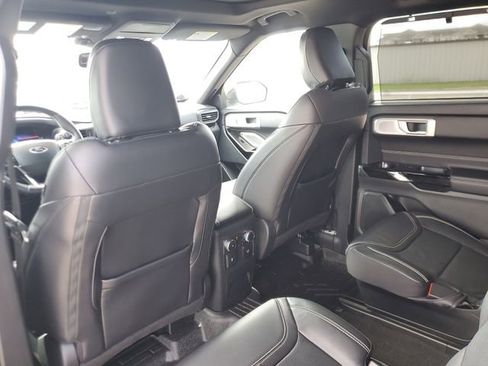 Used 2023 Ford Explorer ST w/ Equipment Group 401A AWD/4WD image 12