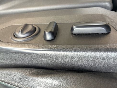 Certified 2020 Chevrolet Silverado 1500 LT Trail Boss image 6