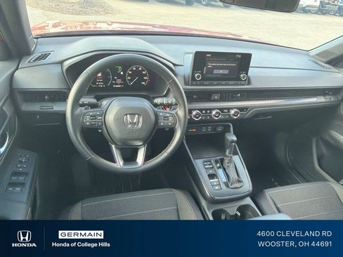 Used 2025 Honda CR-V Sport image 13