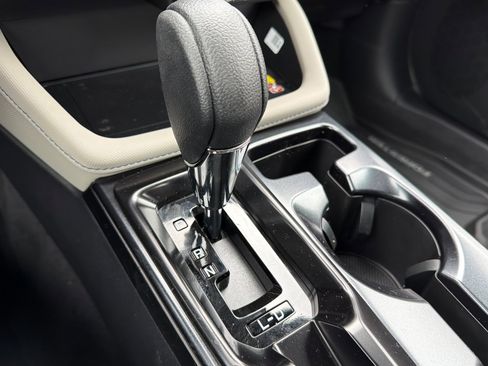 New 2026 Subaru Forester Premium image 21