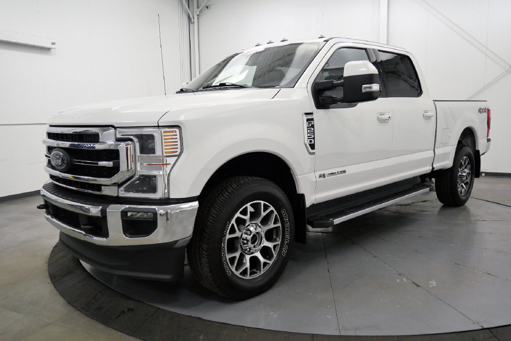 Used 2021 Ford F250 Lariat w/ Lariat Ultimate Package AWD/4WD image 4