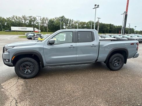 New 2026 Nissan Frontier PRO-4X w/ Pro Premium Package AWD/4WD image 4