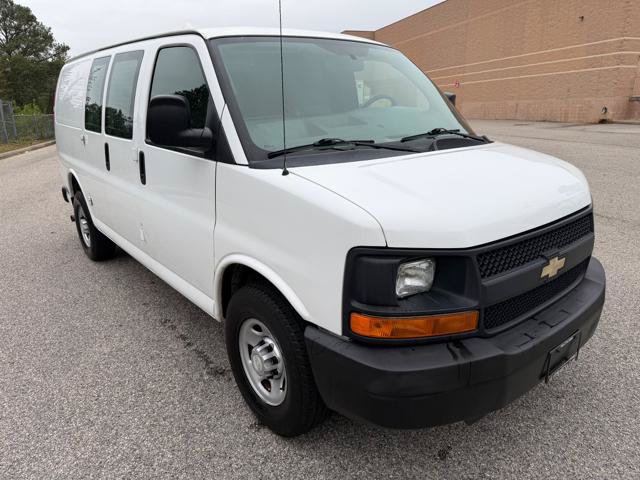 Used 2015 Chevrolet Express 2500 RWD image 35
