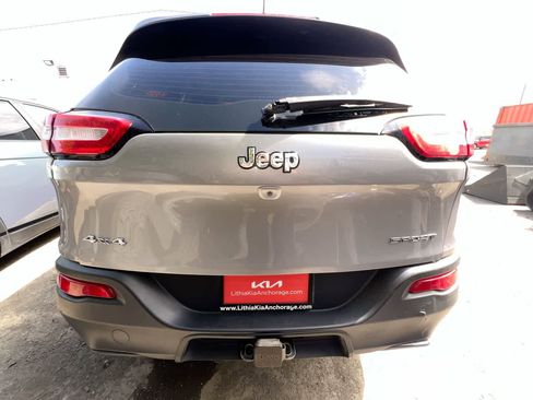 Used 2016 Jeep Cherokee Sport w/ Cold Weather Group AWD/4WD image 27
