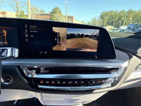 Used 2024 Cadillac Lyriq Luxury image 24