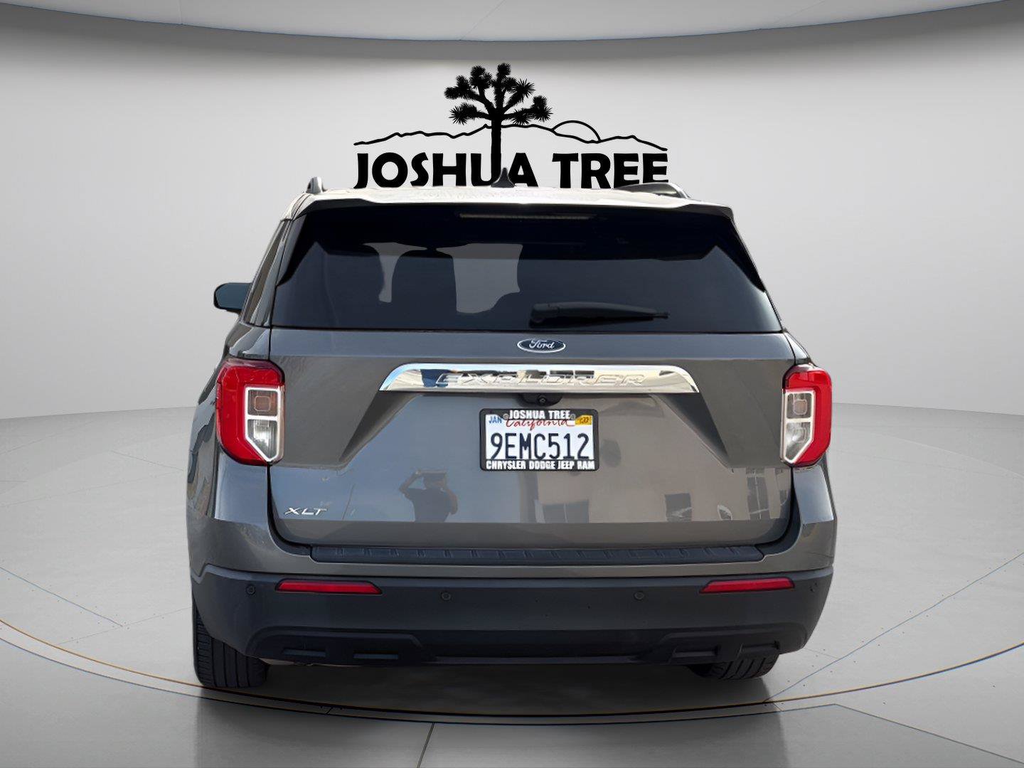Used 2022 Ford Explorer XLT RWD image 9
