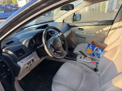 Used 2013 Subaru Crosstrek 2.0i Premium AWD/4WD image 4