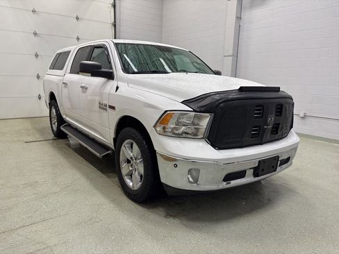 Used 2017 RAM 1500 Big Horn AWD/4WD image 2