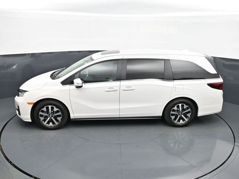 Used 2026 Honda Odyssey EX-L image 24