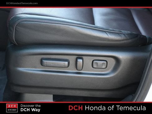 Certified 2022 Honda Ridgeline Black Edition image 17