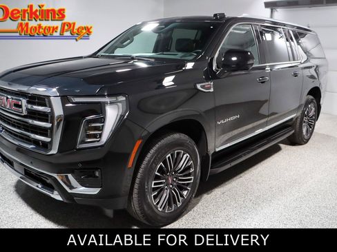 Used 2025 GMC Yukon XL Elevation w/ Elevation Premium Package image 1