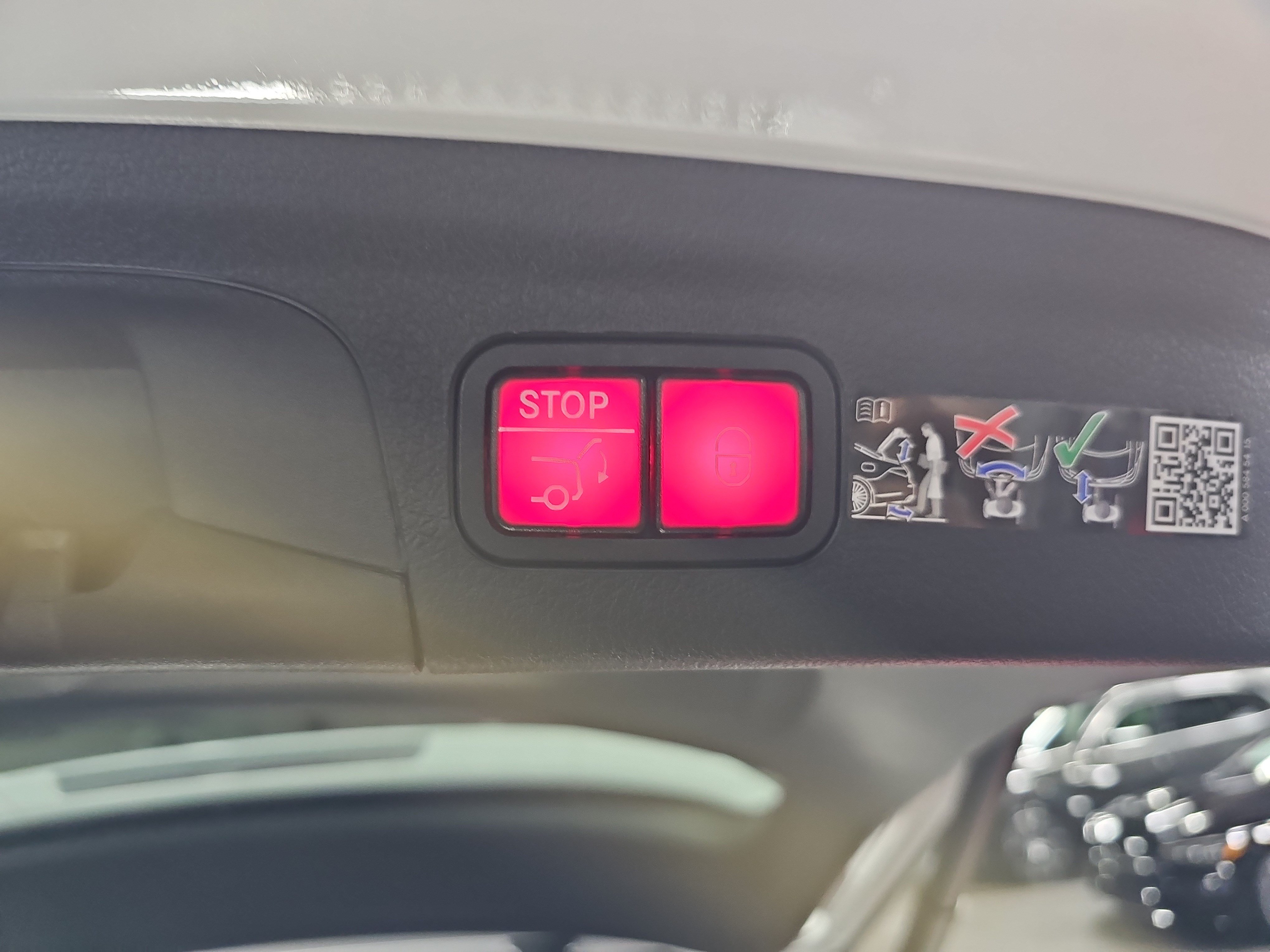 New 2026 Mercedes-Benz GLE 450 4MATIC image 14
