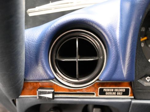 Used 1987 Mercedes-Benz 560 SL image 90