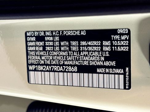 Certified 2024 Porsche Cayenne Turbo GT AWD/4WD image 26