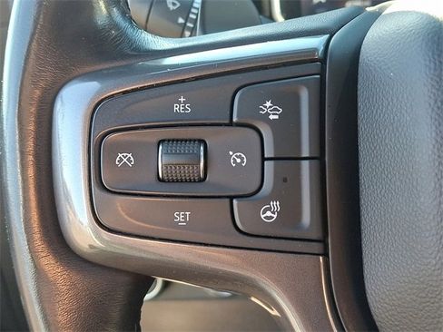 Used 2022 Chevrolet Silverado 1500 ZR2 w/ Technology Package image 21