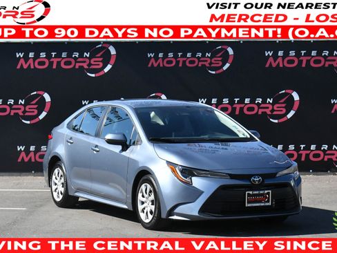 Used 2024 Toyota Corolla LE image 1