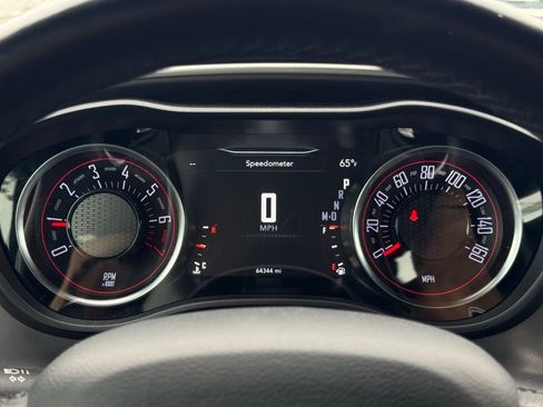 Used 2022 Dodge Challenger GT image 10