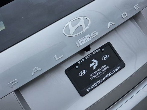 New 2026 Hyundai Palisade Calligraphy FWD image 11