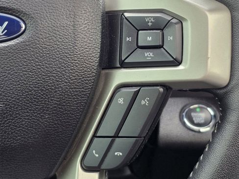 Used 2020 Ford F250 Lariat image 15