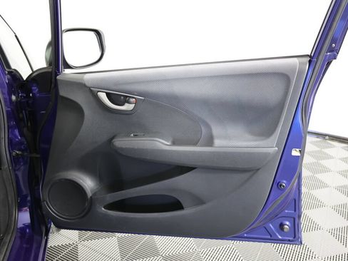 Used 2011 Honda Fit image 25