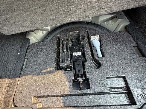 Used 2024 Honda Accord LX image 48