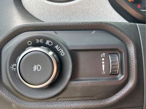 Certified 2024 Jeep Wrangler Unlimited Sport AWD/4WD image 24
