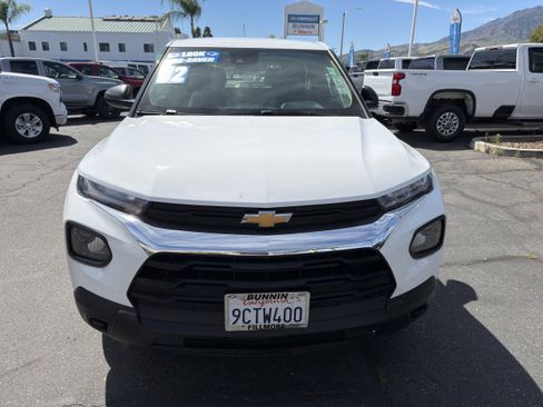 Used 2022 Chevrolet TrailBlazer LS image 3